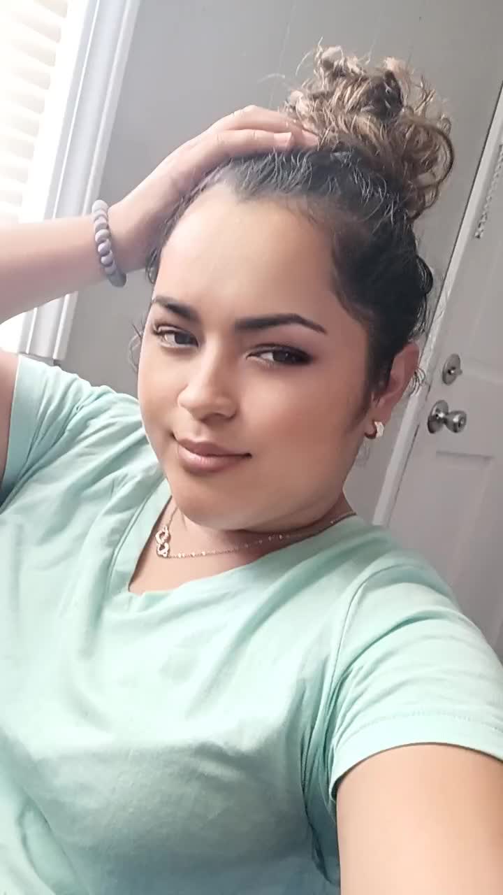 @eskarlenselenaacu