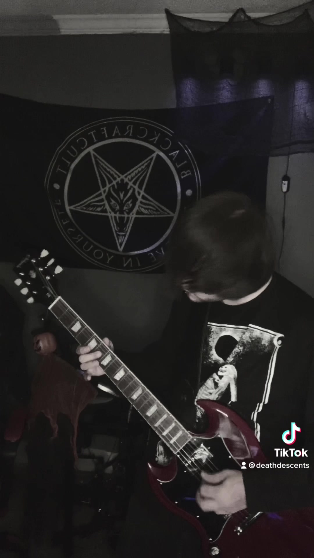 @ASkylitDeath