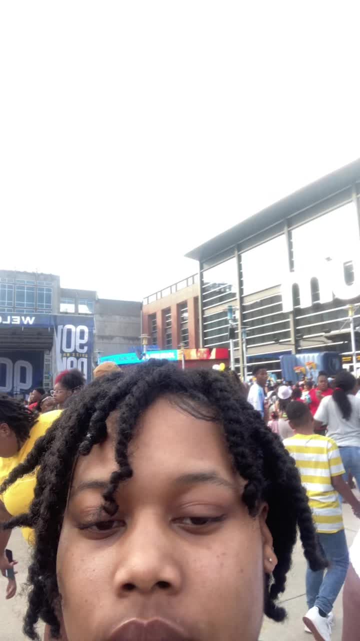 @noloveejay