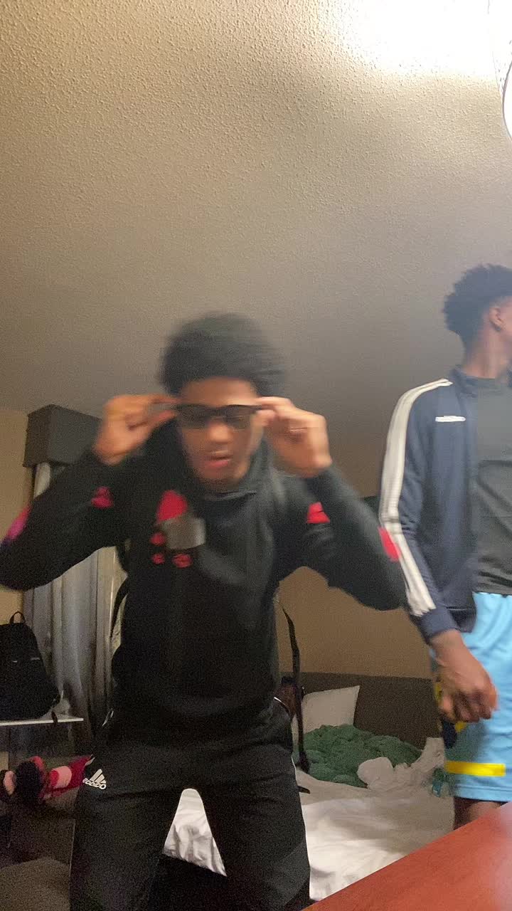 @Mico3💫