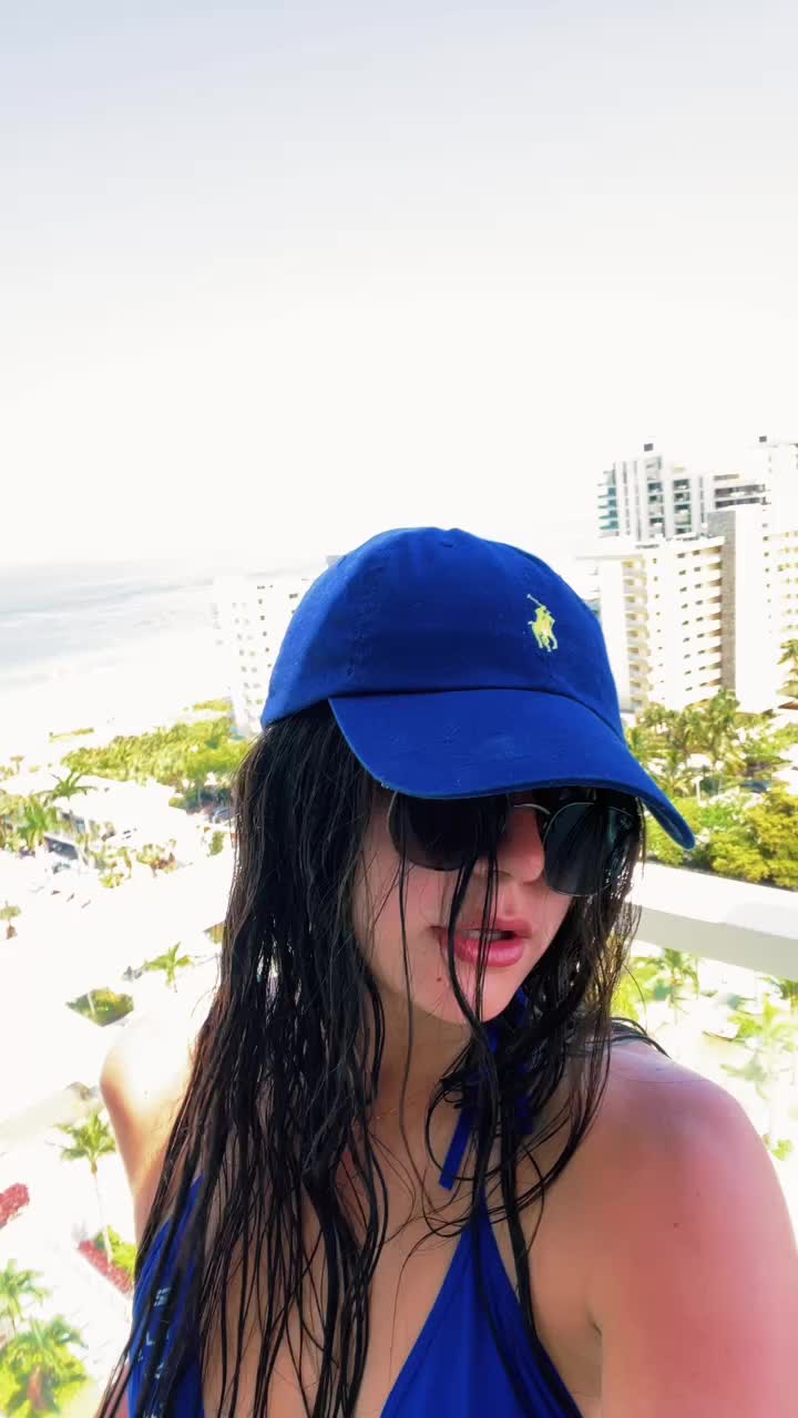 @Lara_Allafort