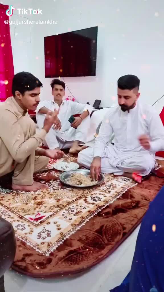 @🐯JUNAID PAGAL🐯