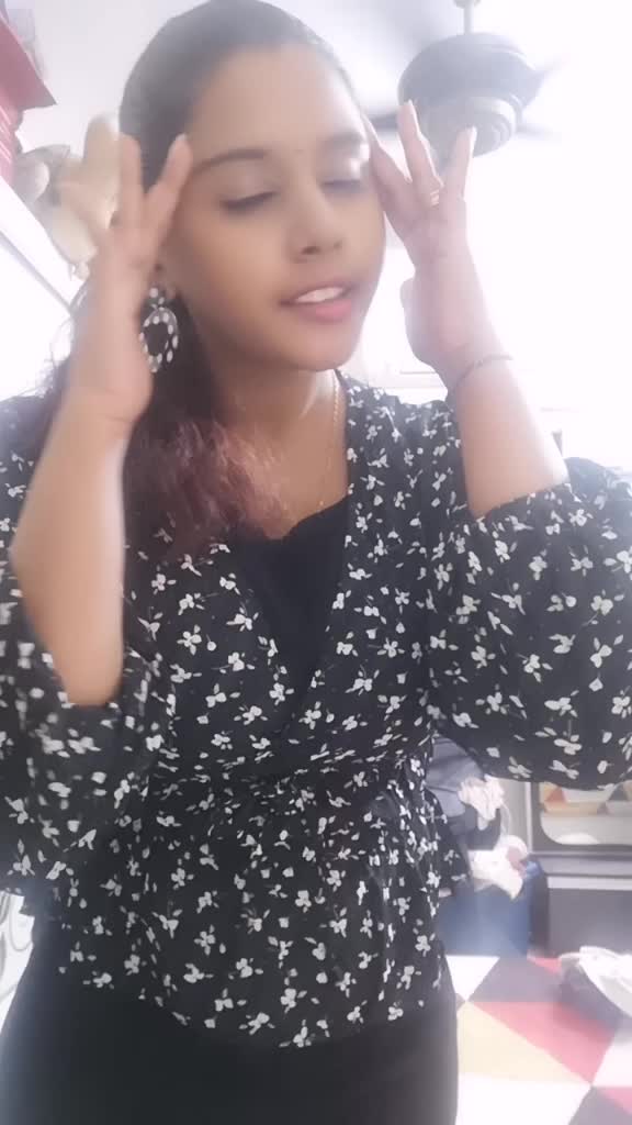 @bhuvibhuveni