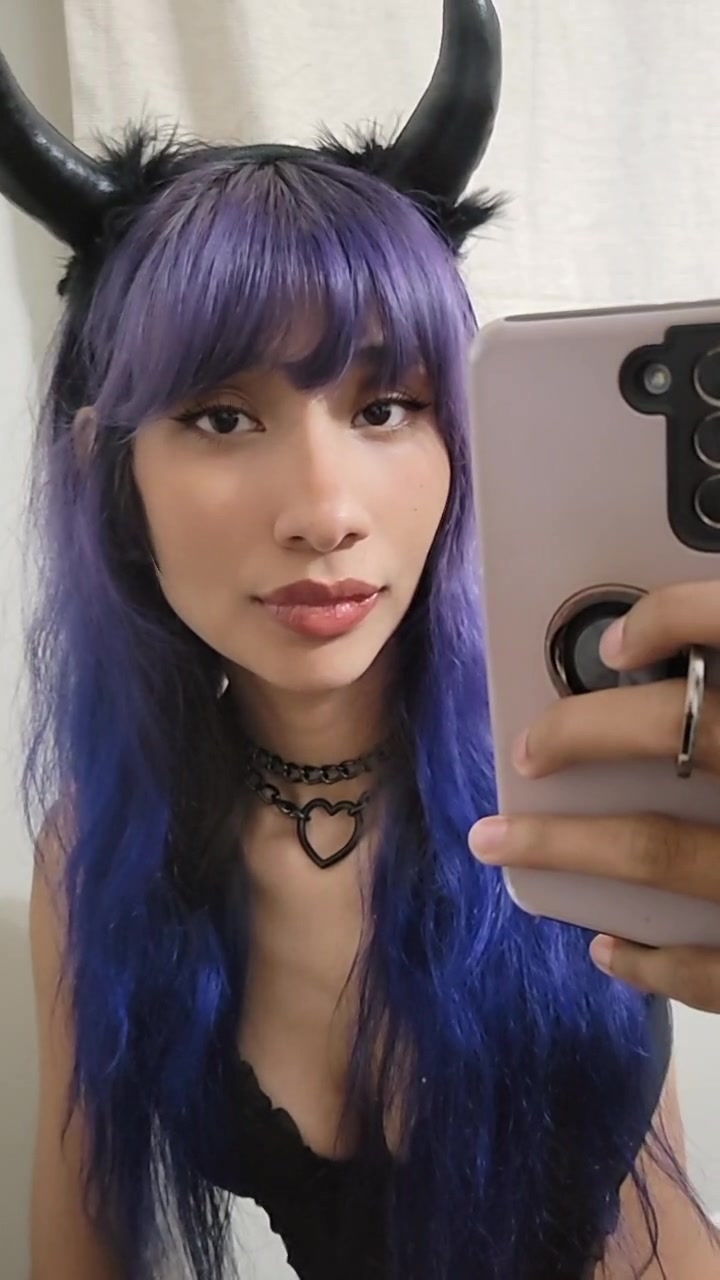 @//_^ Emo Doll //_^