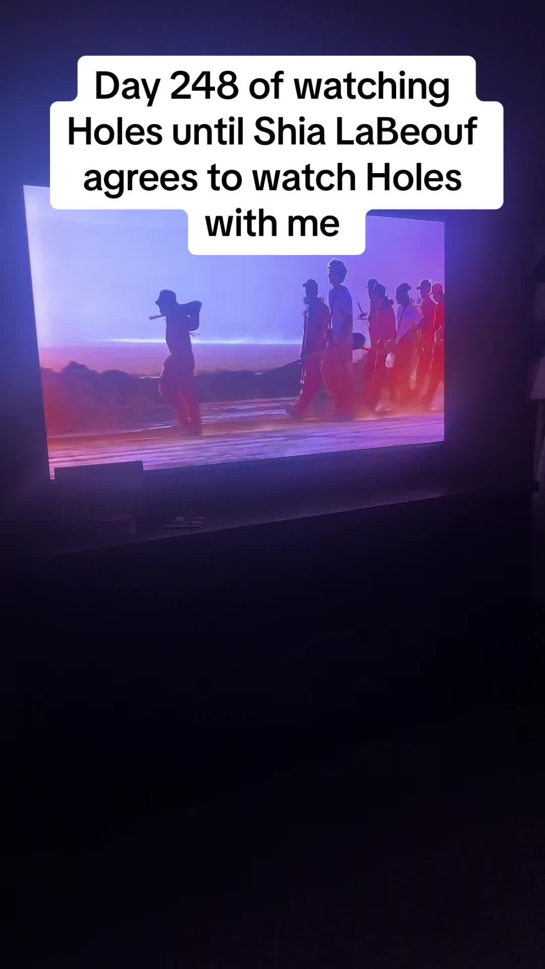 @HolesTikTok