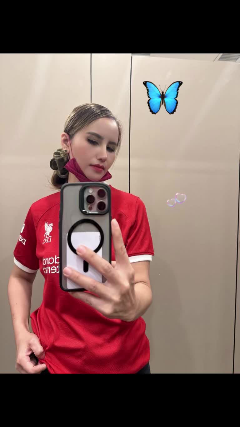 @Jackie 23 🩵🤍🩵🤍💛🌸🌹🌼
