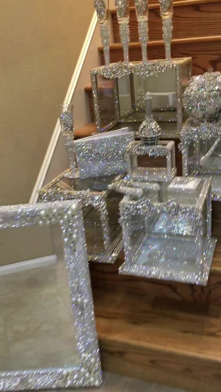 @Angela