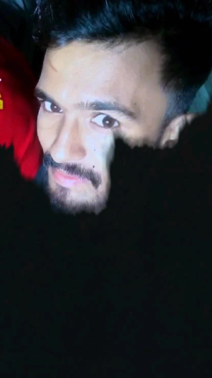 @DG (🍫🍬🤵)