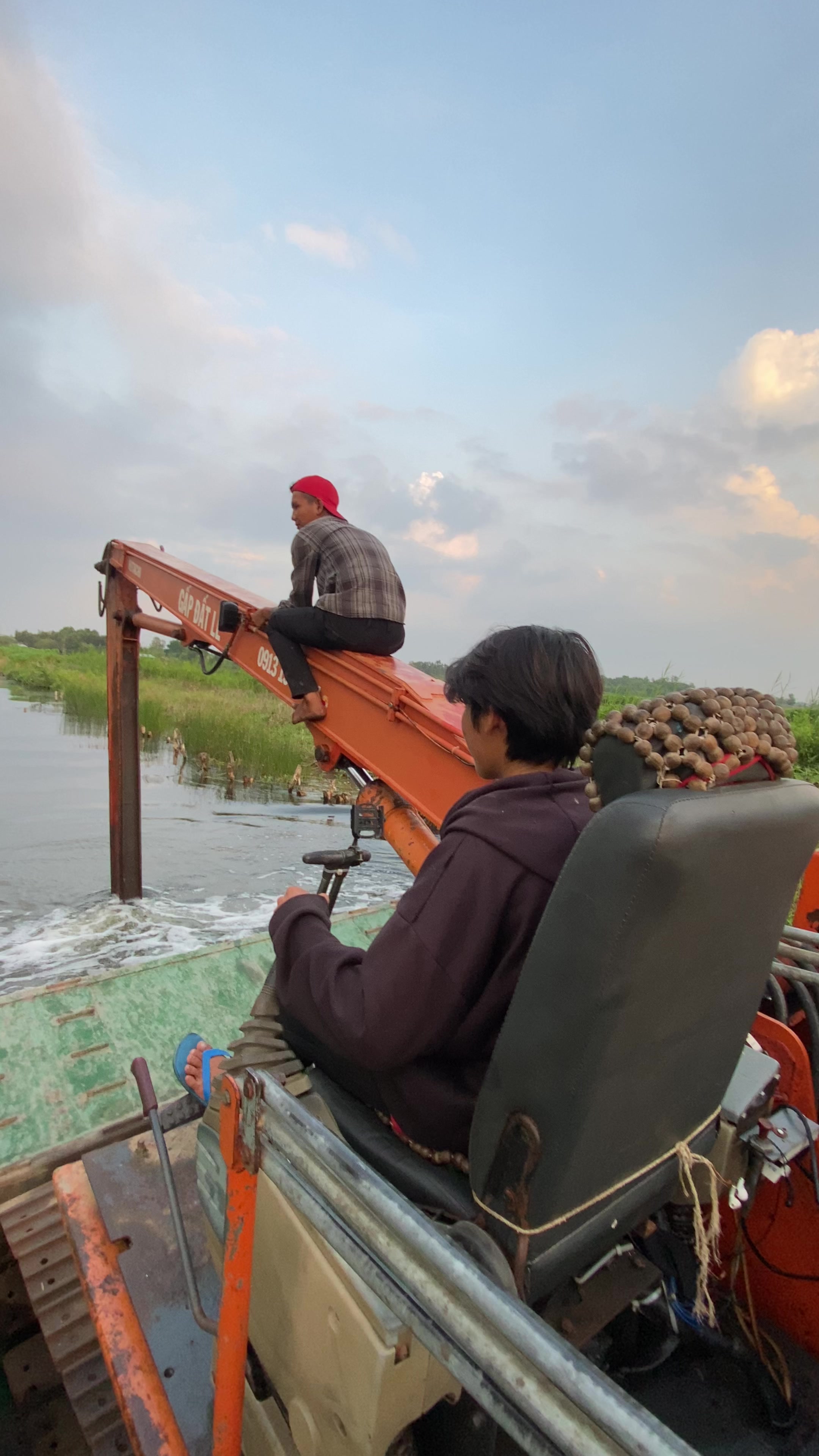 @Nguyễn xe cuốc