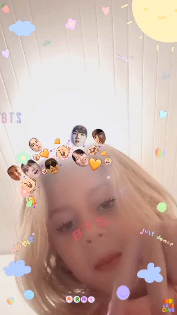 @Larissa Muniz