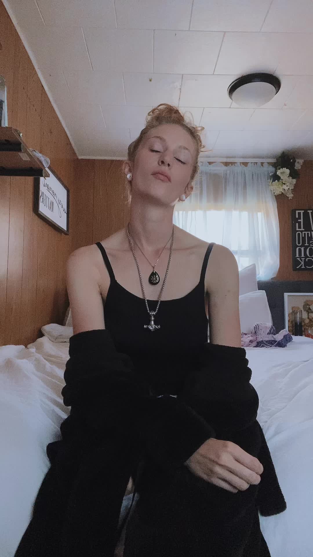 @mrs_mcreynolds