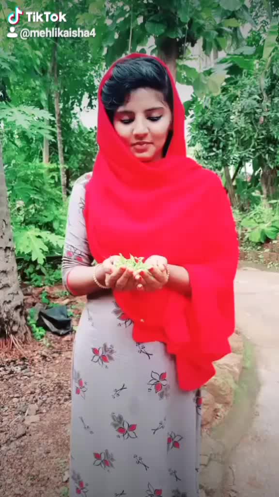 @Thachoos