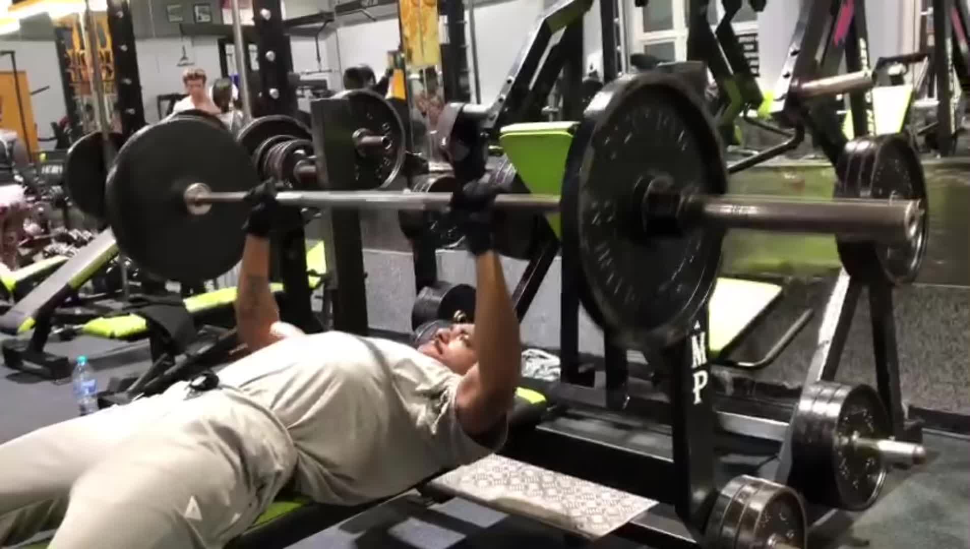 @Ny’z PT personal training page