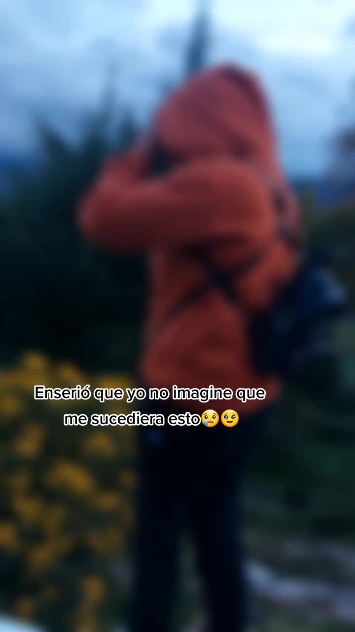 @𝒜𝓃𝒹𝓇𝑒𝒶🐻💐🎀