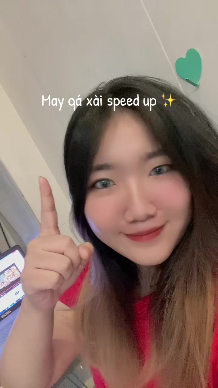 @C&ocirc; b&eacute; lai H&agrave;n