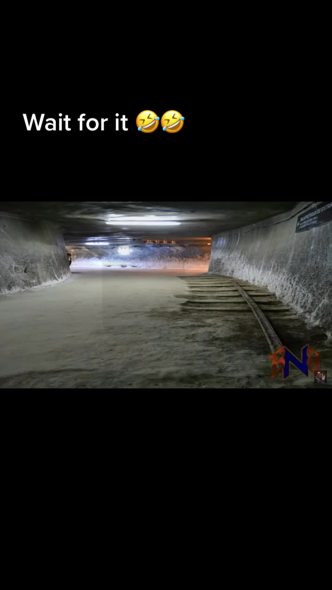 @😉