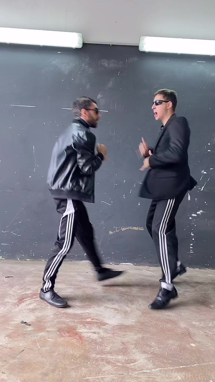@Golubev