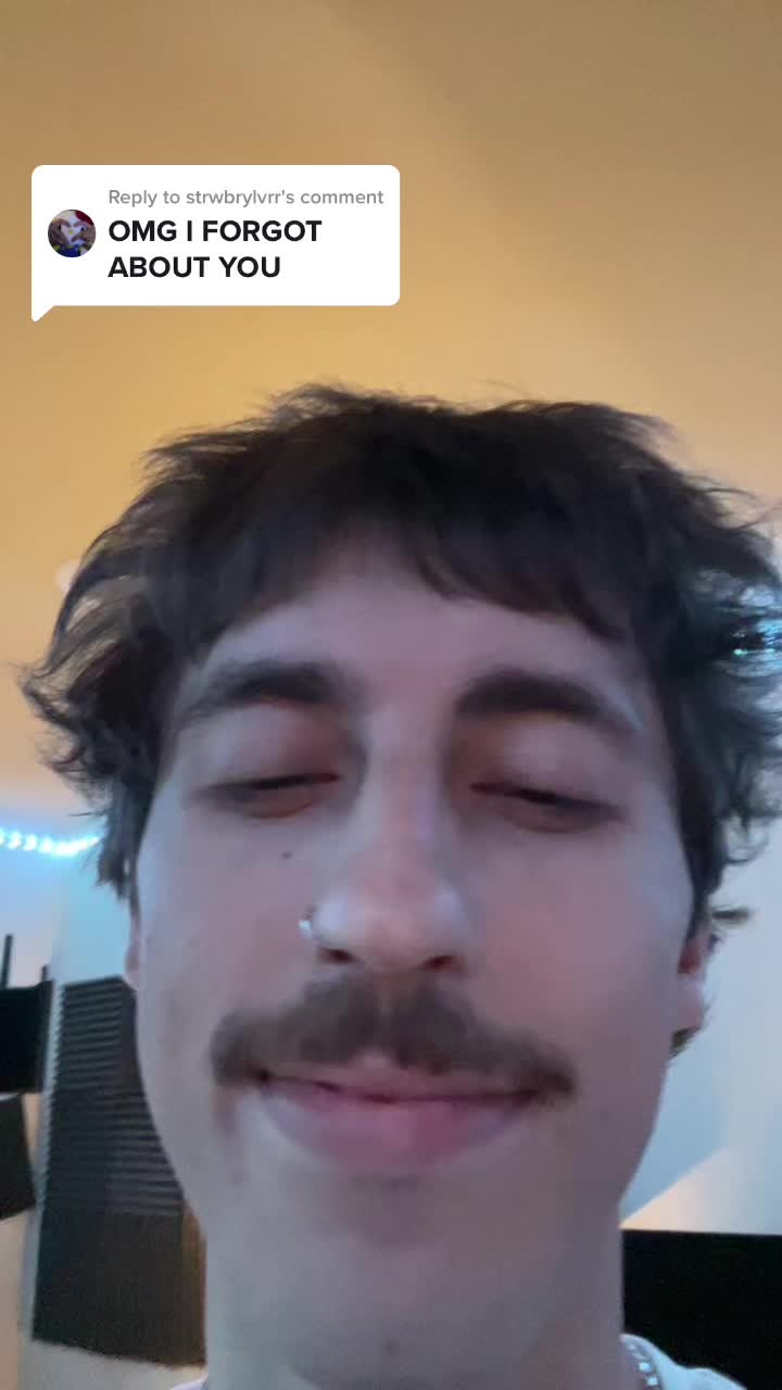 @flamingoboy1196