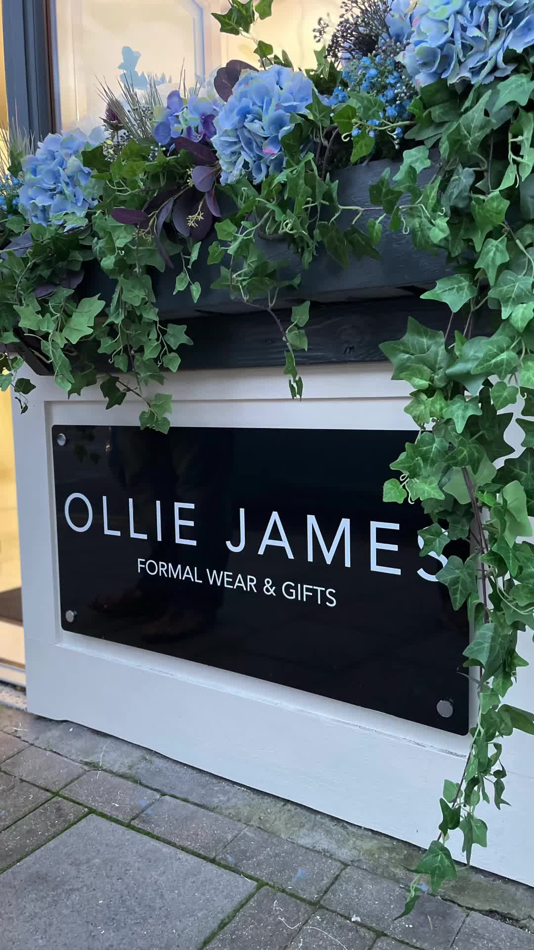 @OLLIE JAMES