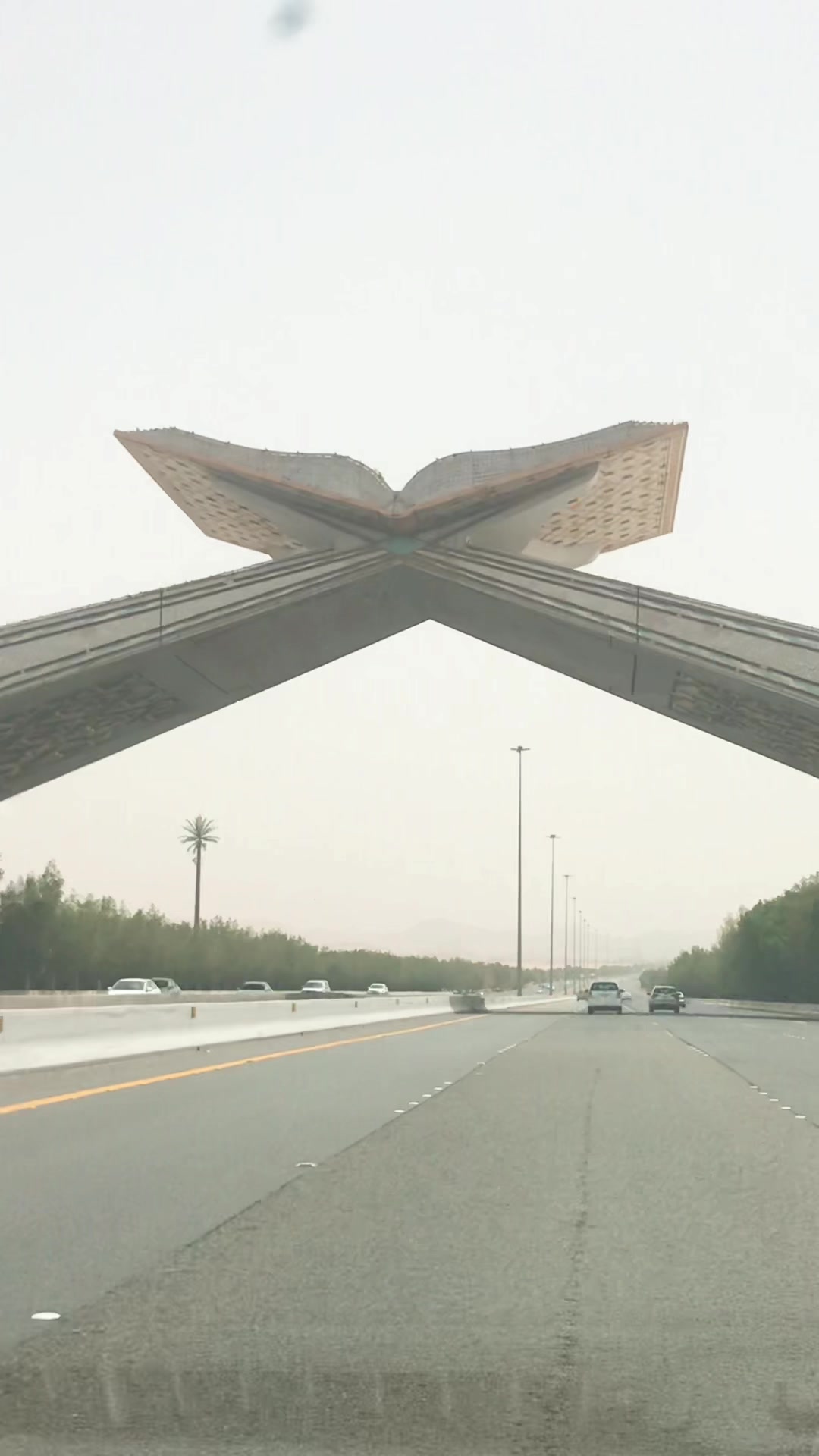 @_haramain_