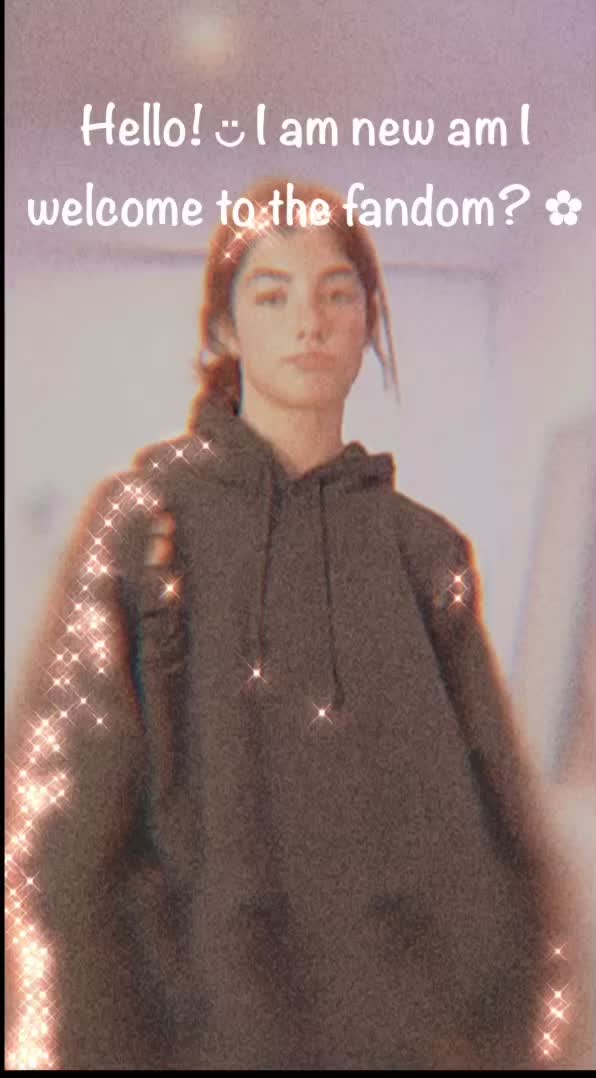 @Charli𓆉