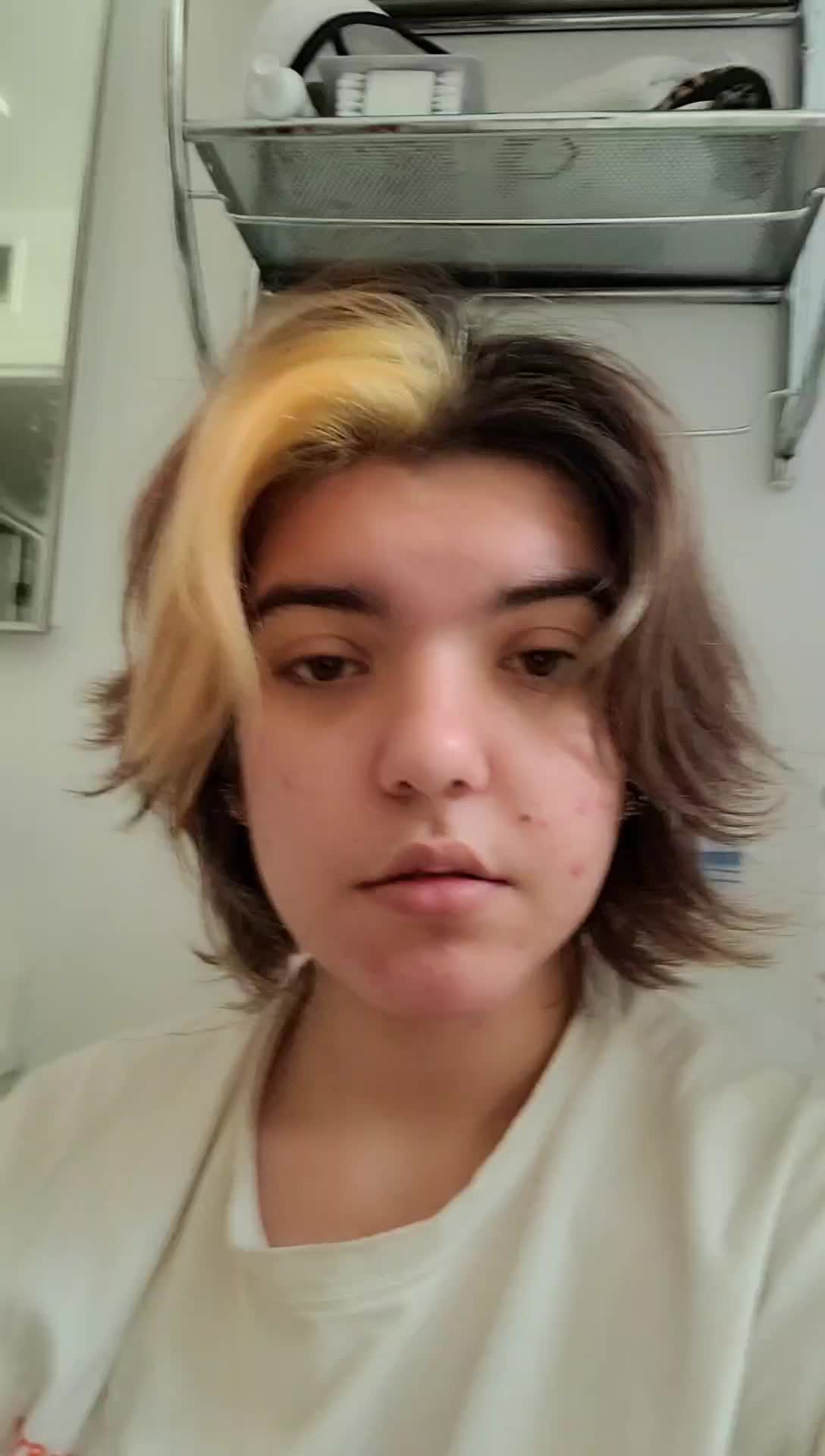 @Isabella