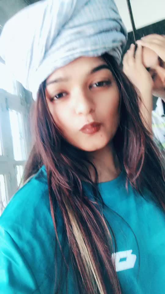 @Vanii1801