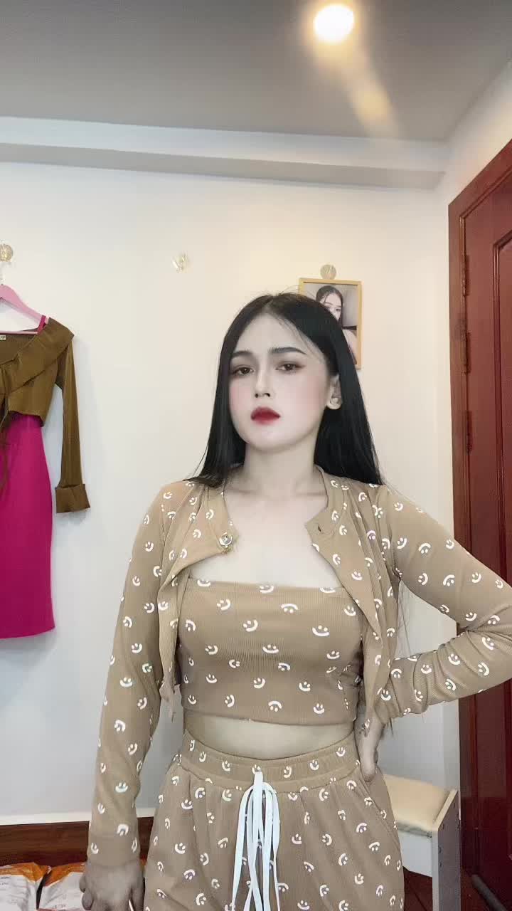 @๐ฐ๐ญLy Bërry๐ฐ๐ญ