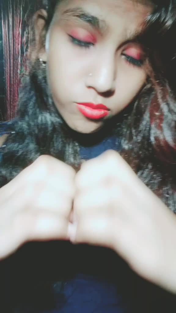 @👑Angel_bharti👑
