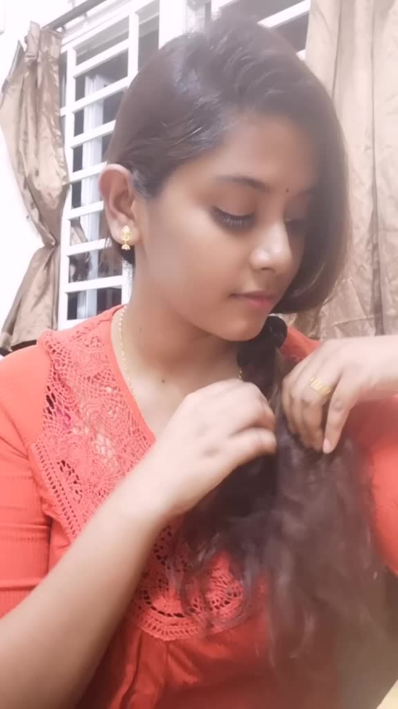 @bhuvibhuveni