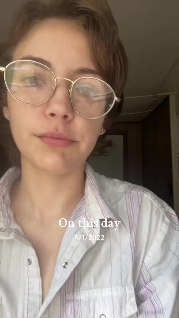 @SxyLzrd