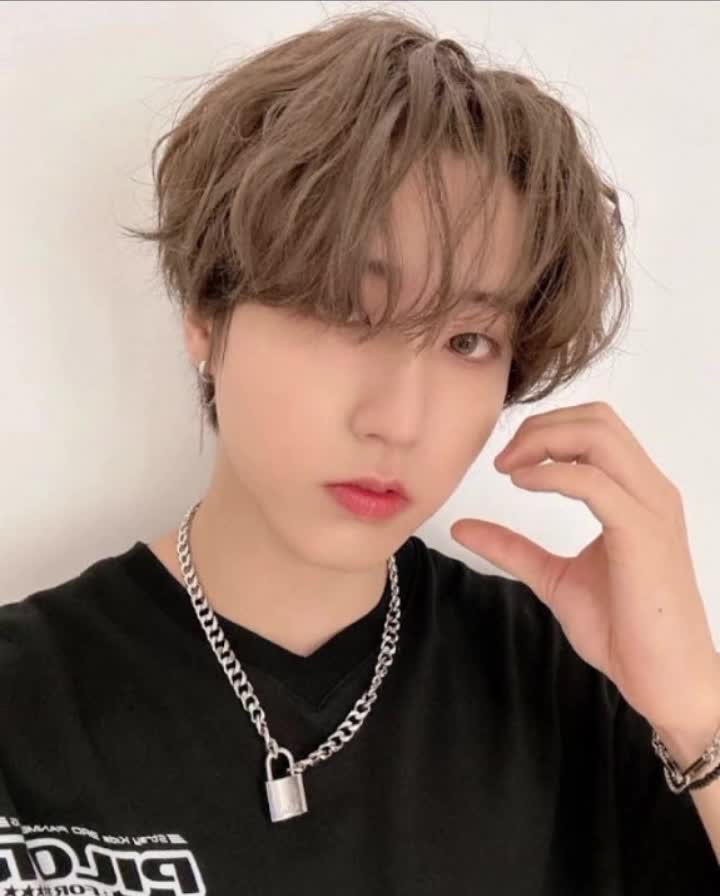@🥰Stay loves straykids🥺
