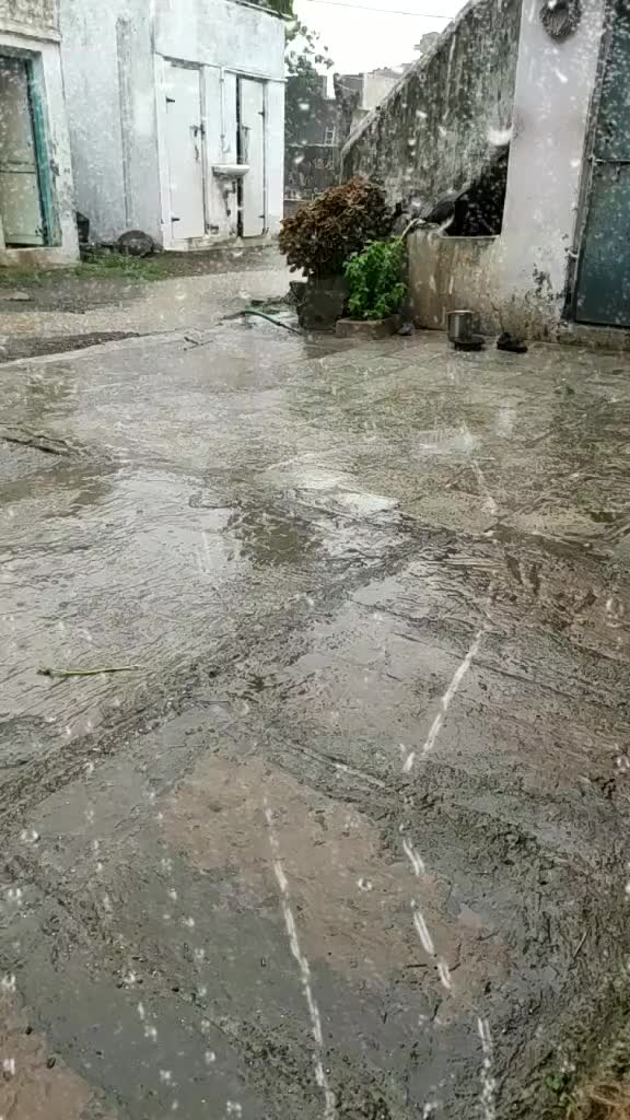 @CRAZY_GANDO_YUVI