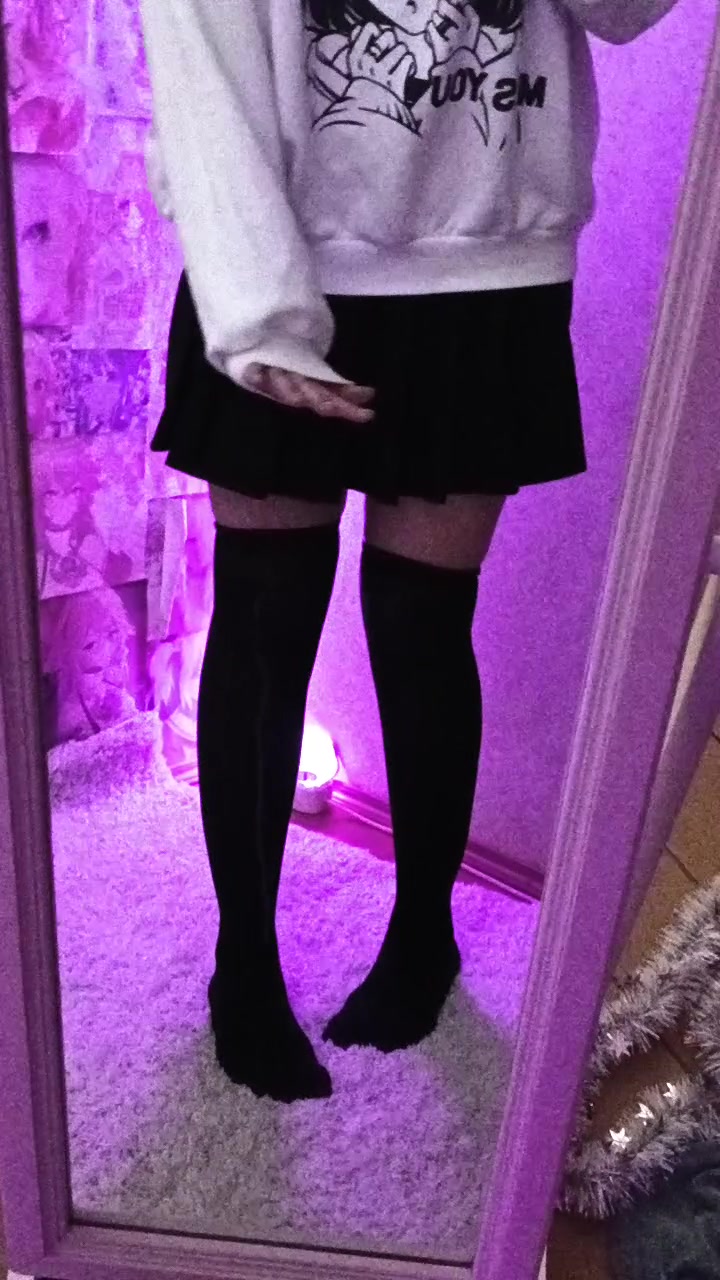 @^.^