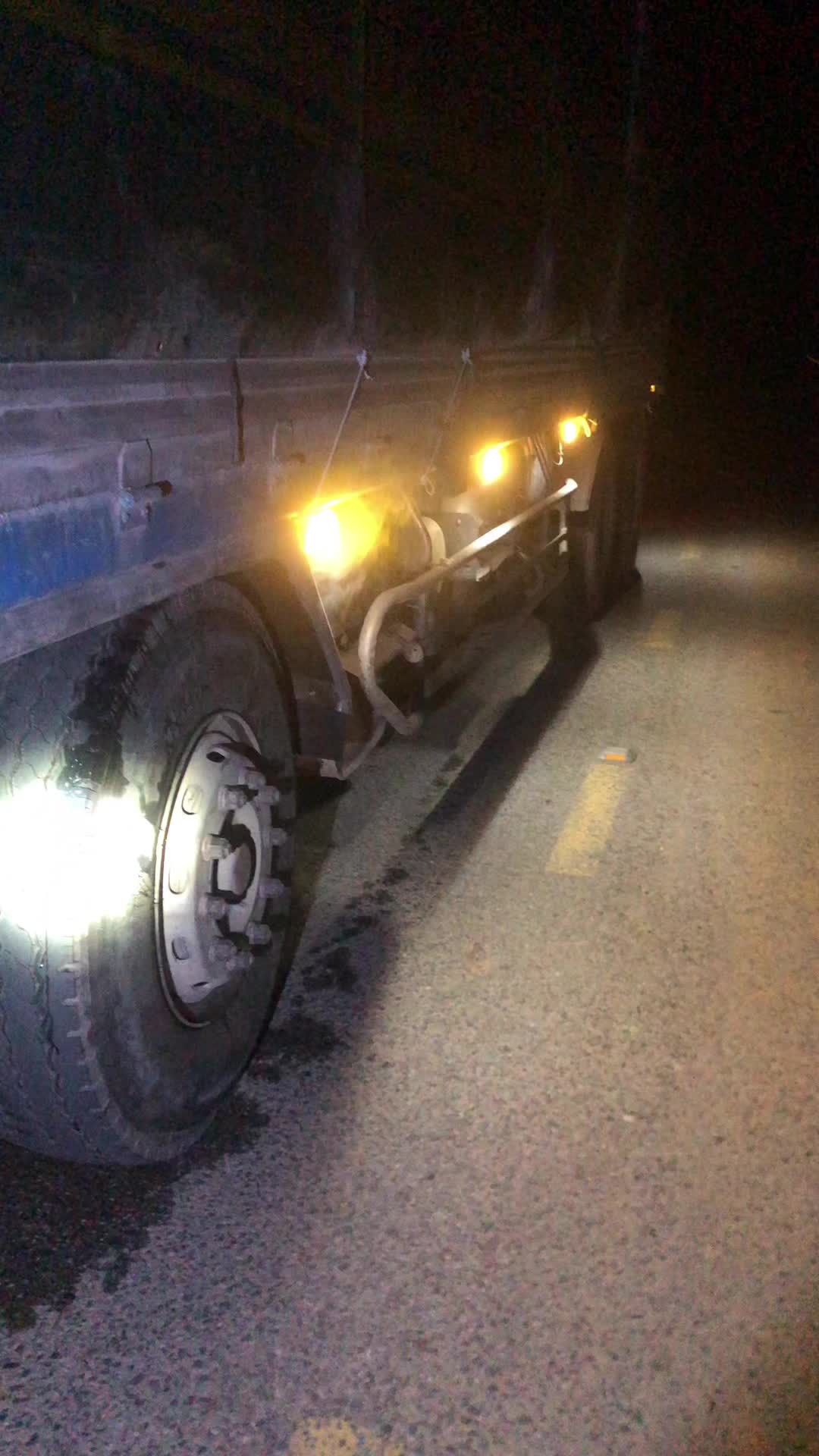 @Quốc Kh&aacute;nh🚛