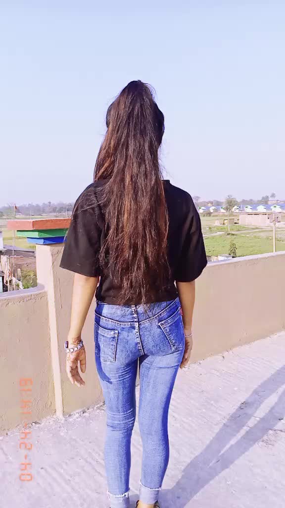 @Aachal Thakur👰🔥😎💐