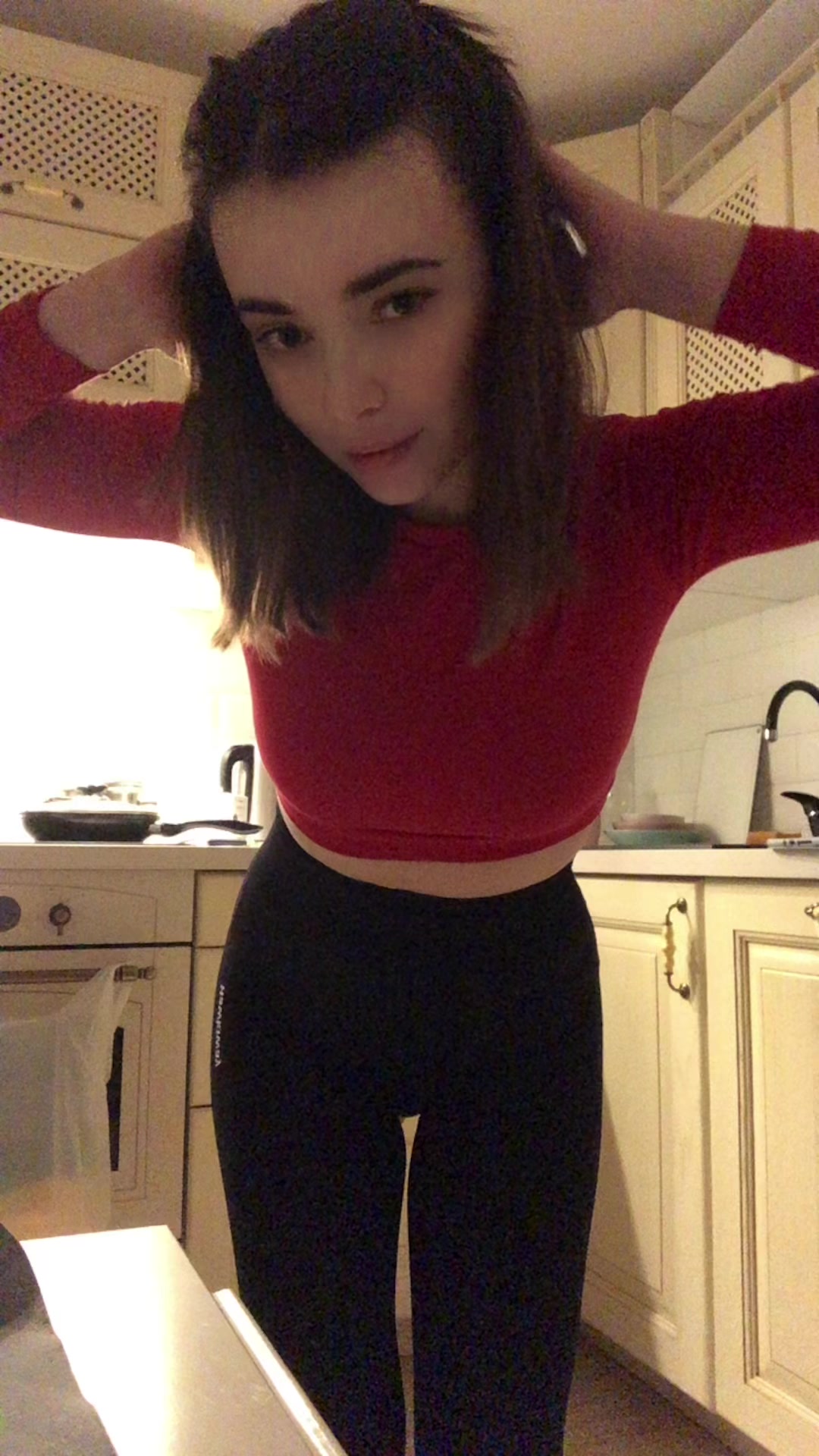 @VIKYS_Ha🍑