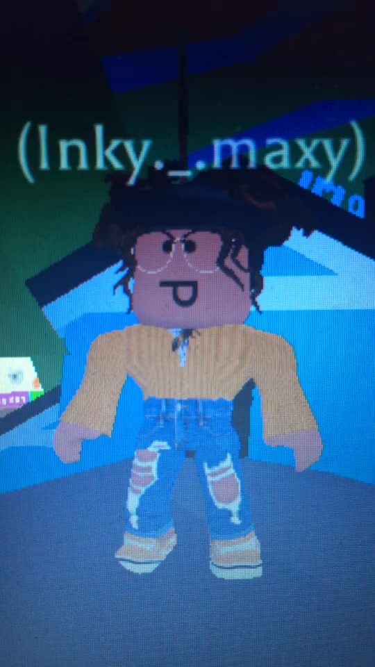 @☃️InkyMaxy☃️