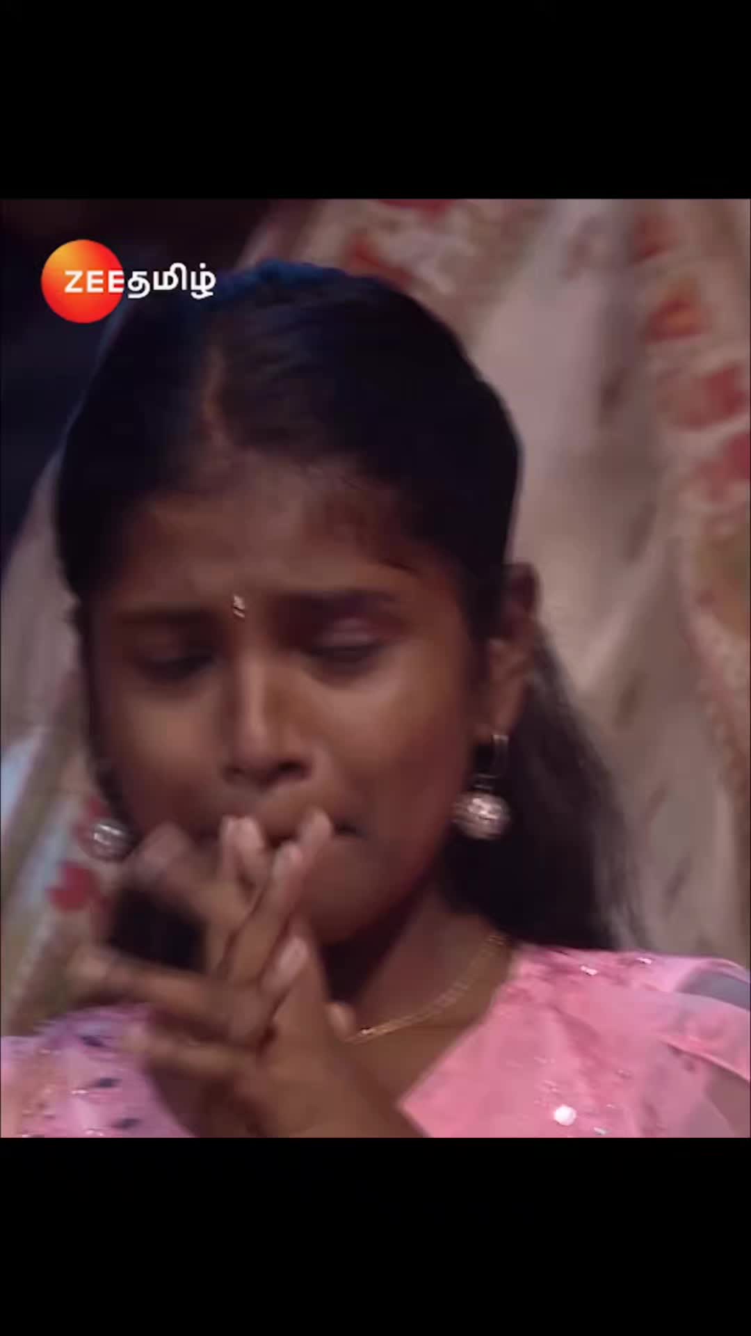 @நிலுக்கா_அலி