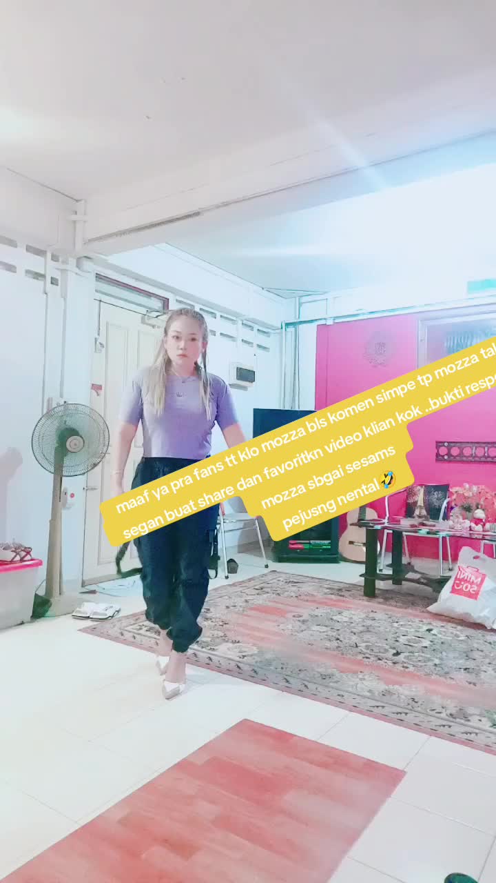 @MOZZA_AJAXX