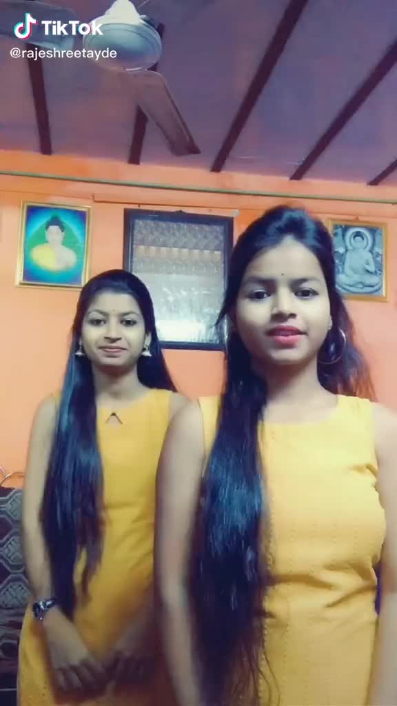 @komaltayde 26