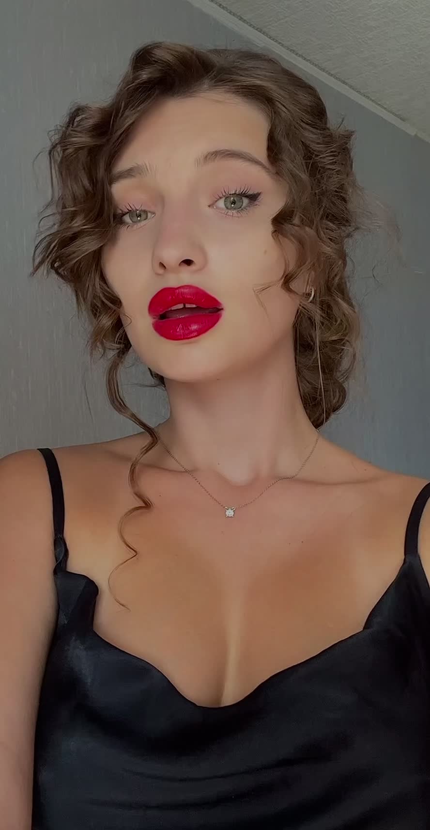 @Женя