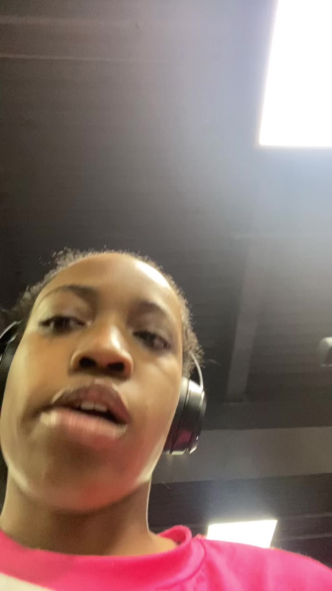@Therealtay