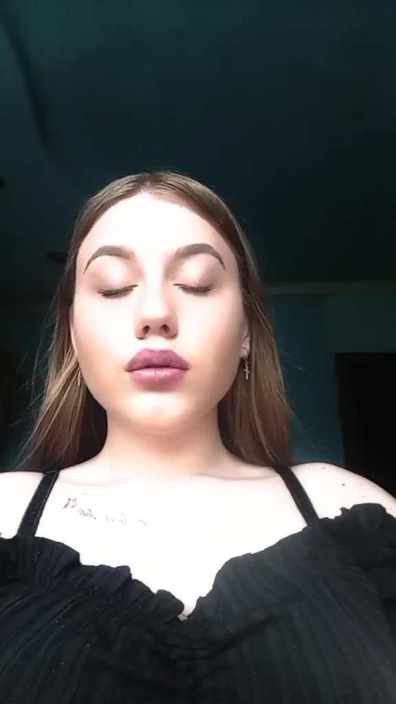 @Тётя Кристина 😎👀