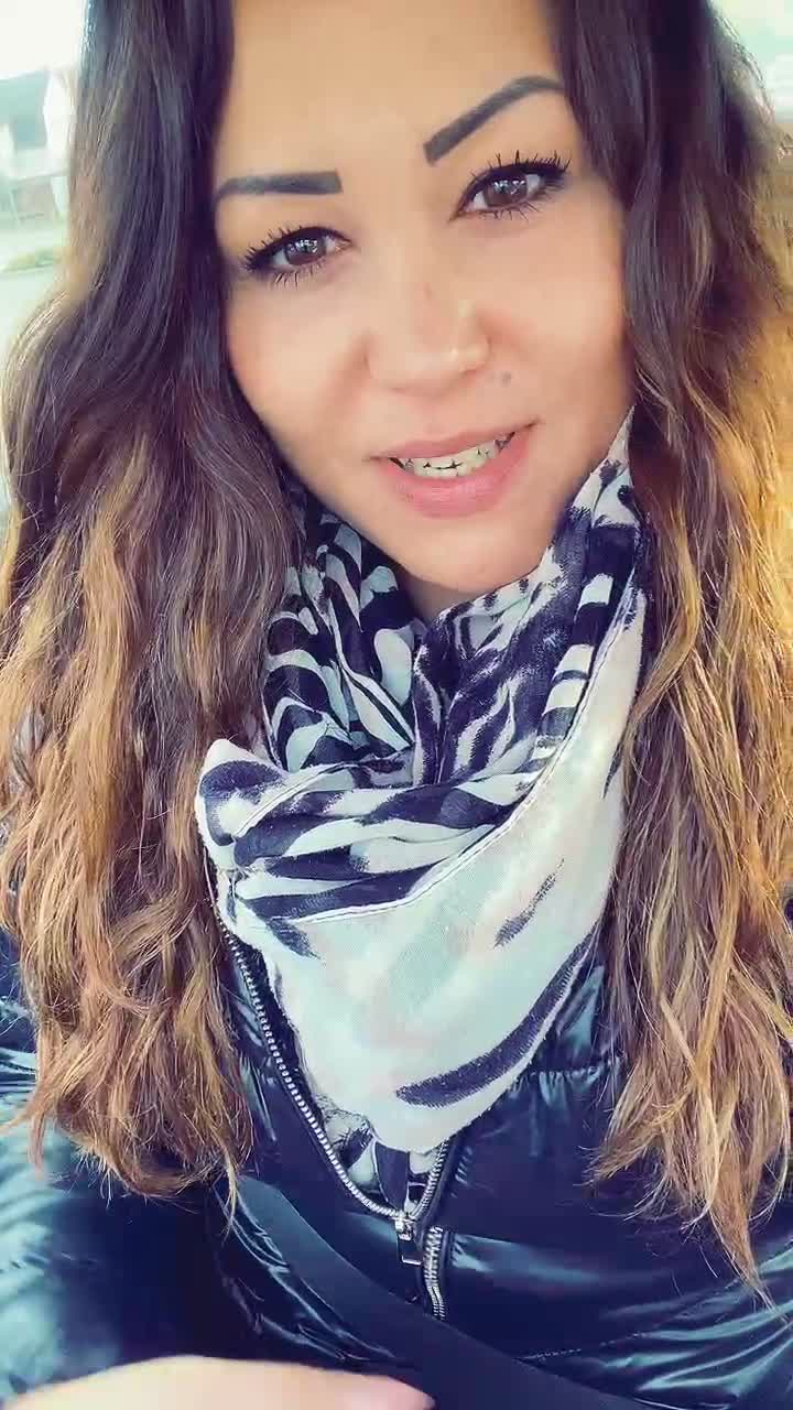 @Elena_xhe
