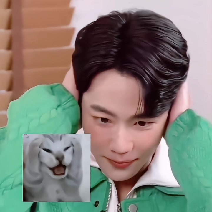 @ผงพิกซี่ของน้องวอร์ ✨