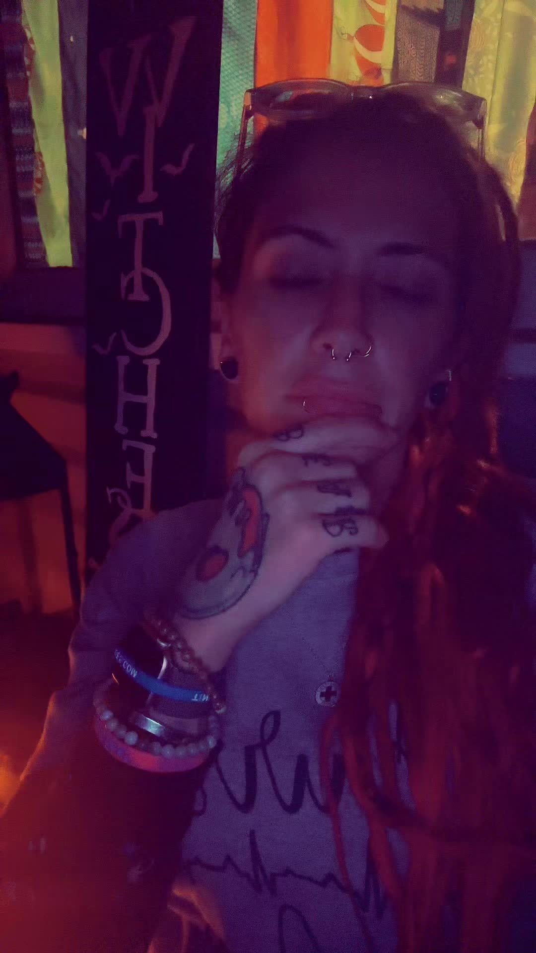 @r. sin 🌙