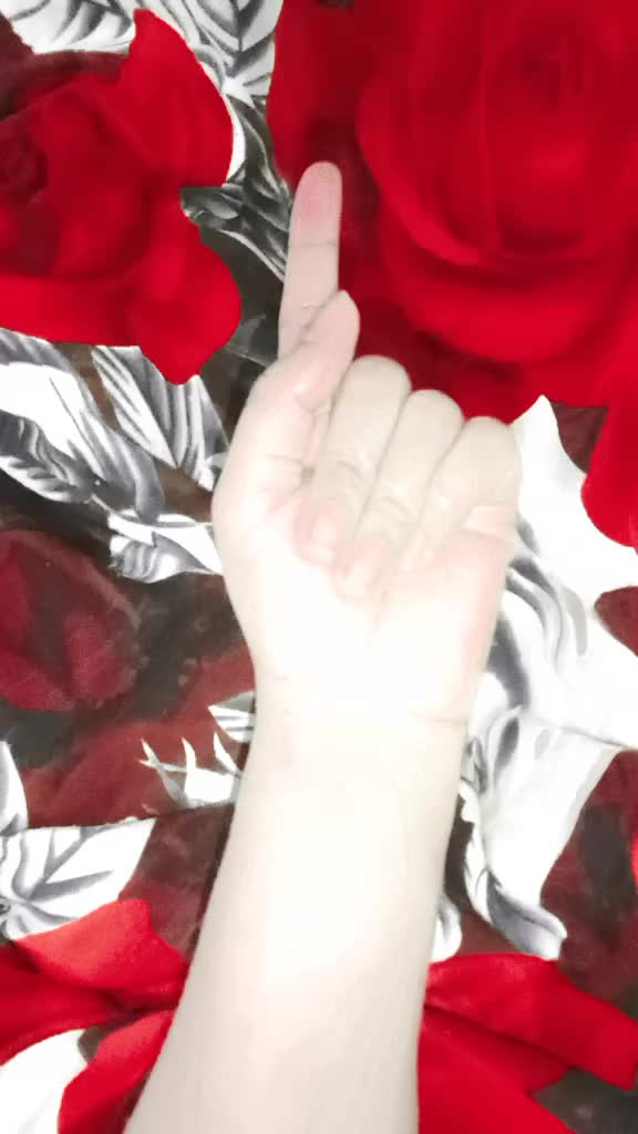 @M K