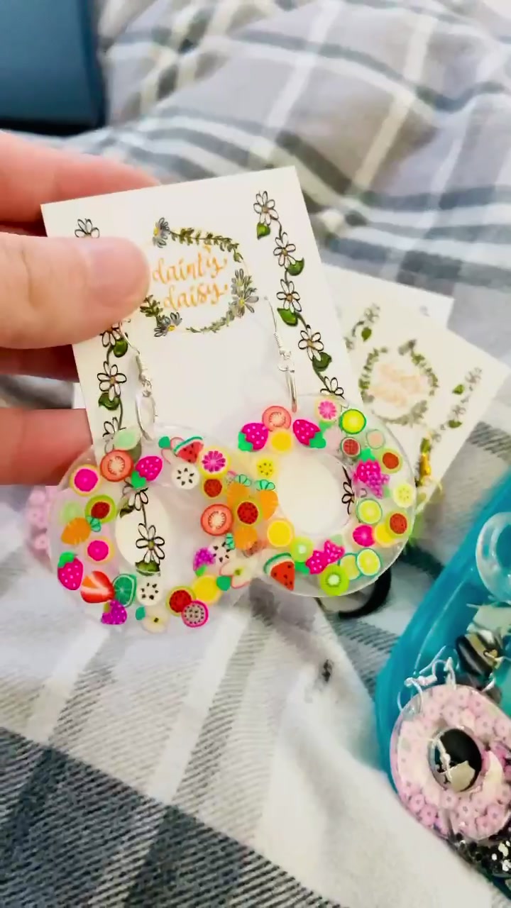 @daintydaisystudio