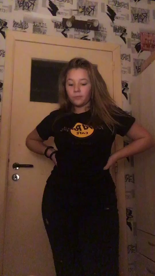 @Chloe Delmelle